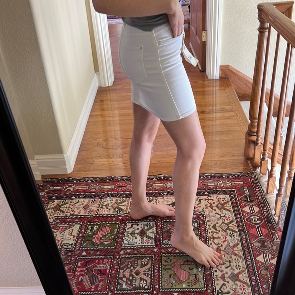 Super cute Zara white denim skirt brand new - Picture 4 of 6